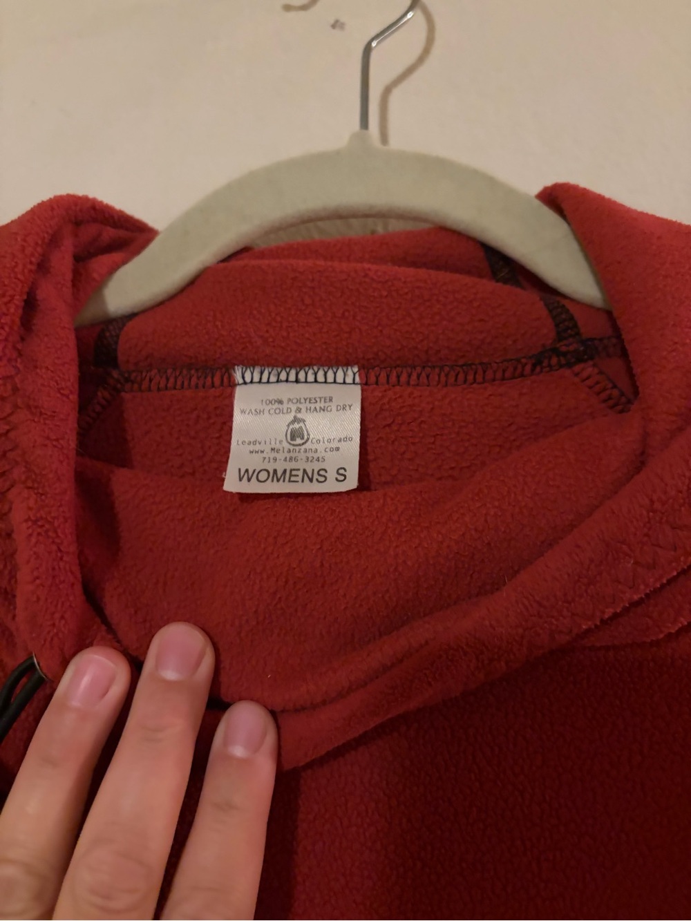 Wind Pro Women’s Small Melanzana Red Fleece Pullover Hoodie - Picture 3 of 4